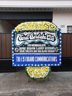 Papan Bunga Duka di Bantarkawung